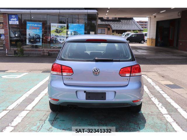 VolksWagen GOLF 2011-07 8318064-6