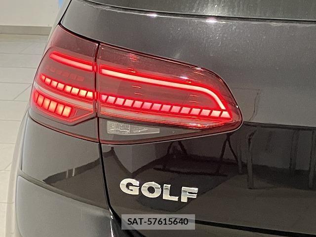 VolksWagen GOLF 2019-05 8318055-17