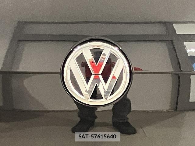 VolksWagen GOLF 2019-05 8318055-19
