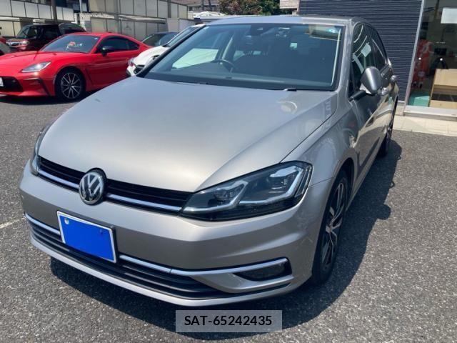 VolksWagen GOLF 2018-05 8318059-1