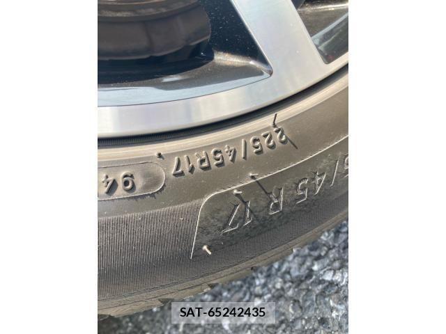 VolksWagen GOLF 2018-05 8318059-6
