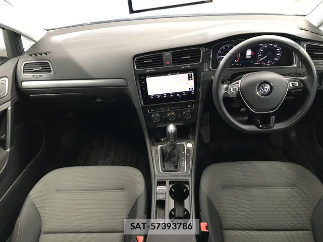 VolksWagen GOLF 2019-03 8318060-9