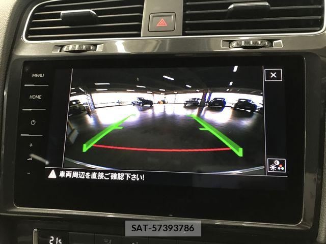 VolksWagen GOLF 2019-03 8318060-15