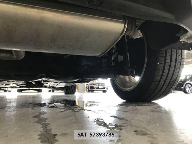 VolksWagen GOLF 2019-03 8318060-29