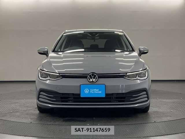 VolksWagen GOLF 2023-08 8318053-1