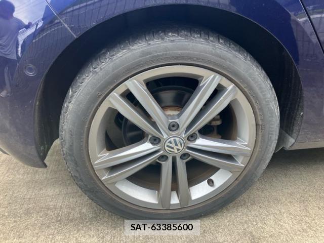 VolksWagen GOLF 2019-12 8355886-12