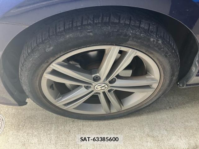 VolksWagen GOLF 2019-12 8355886-14