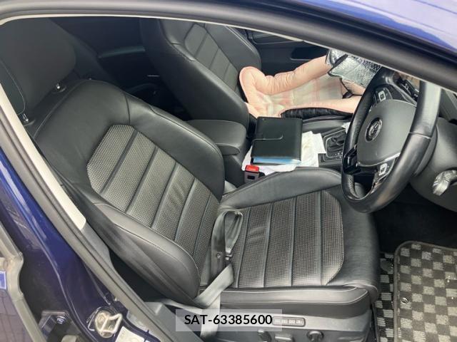 VolksWagen GOLF 2019-12 8355886-15