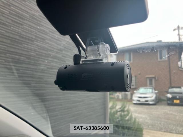 VolksWagen GOLF 2019-12 8355886-26