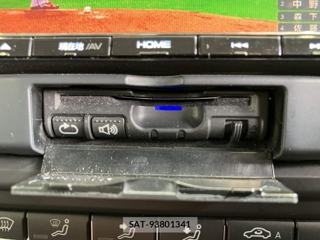 VolksWagen GOLF 2011-12 8369732-9