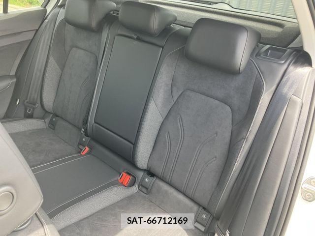 VolksWagen GOLF 2026-03 8369729-12