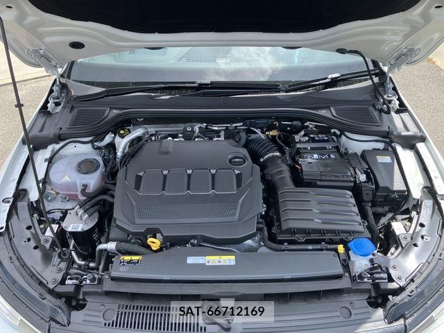 VolksWagen GOLF 2026-03 8369729-14