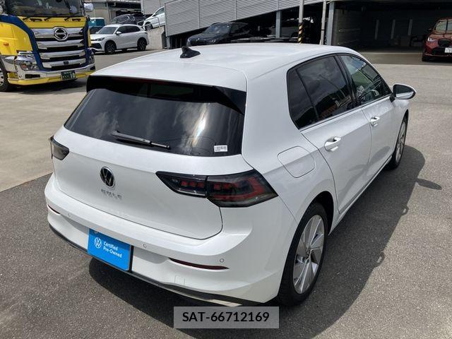 VolksWagen GOLF 2026-03 8369729-2