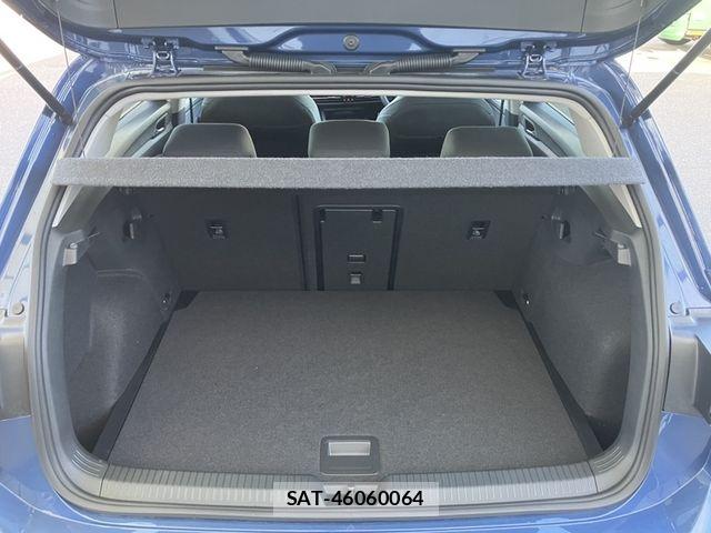 VolksWagen GOLF 2025-05 8369730-13