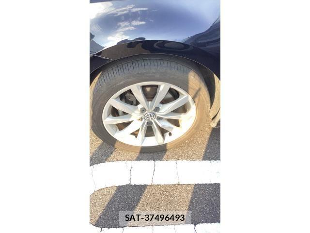 VolksWagen GOLF 2013-12 8372375-4