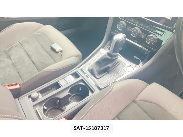 VolksWagen GOLF 2017-12 8415820-13