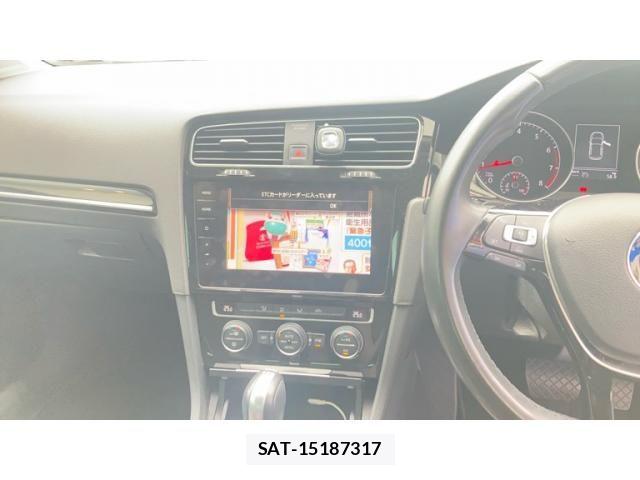 VolksWagen GOLF 2017-12 8415820-14