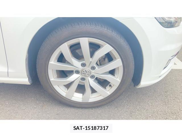 VolksWagen GOLF 2017-12 8415820-19