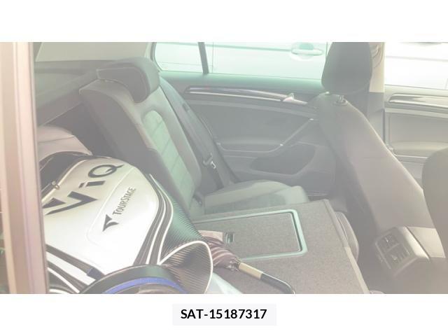 VolksWagen GOLF 2017-12 8415820-5