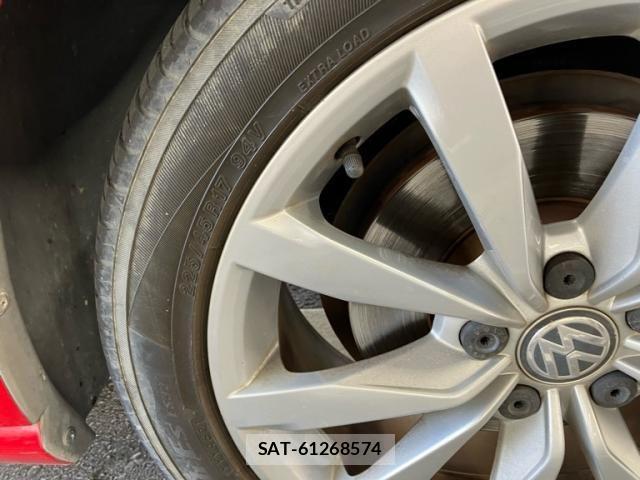VolksWagen GOLF 2016-09 8415823-11