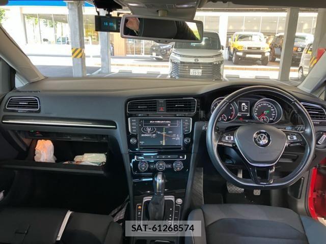 VolksWagen GOLF 2016-09 8415823-21