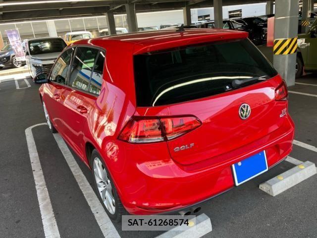 VolksWagen GOLF 2016-09 8415823-5