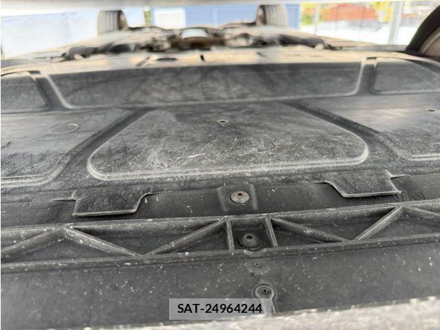 VolksWagen GOLF 2014-10 8458761-10