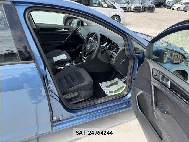 VolksWagen GOLF 2014-10 8458761-2