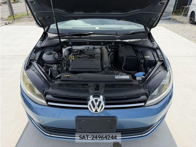 VolksWagen GOLF 2014-10 8458761-3