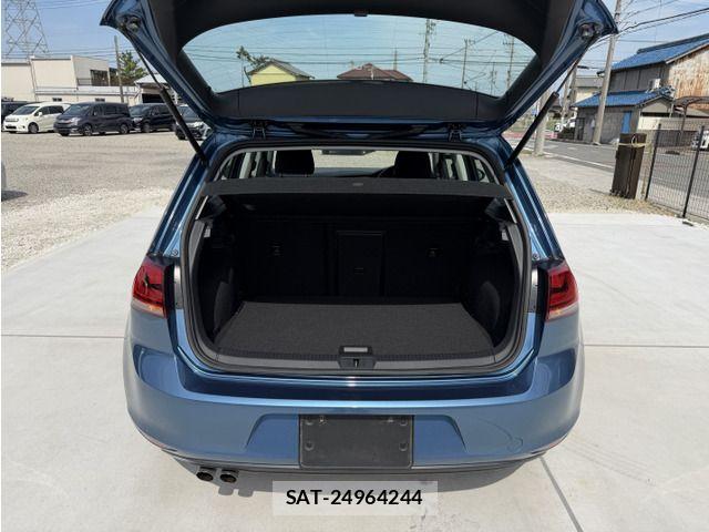 VolksWagen GOLF 2014-10 8458761-7