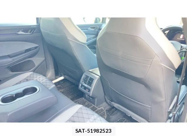 VolksWagen GOLF 2021-06 8486264-14