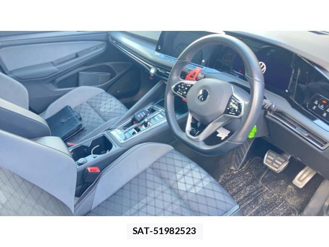 VolksWagen GOLF 2021-06 8486264-18