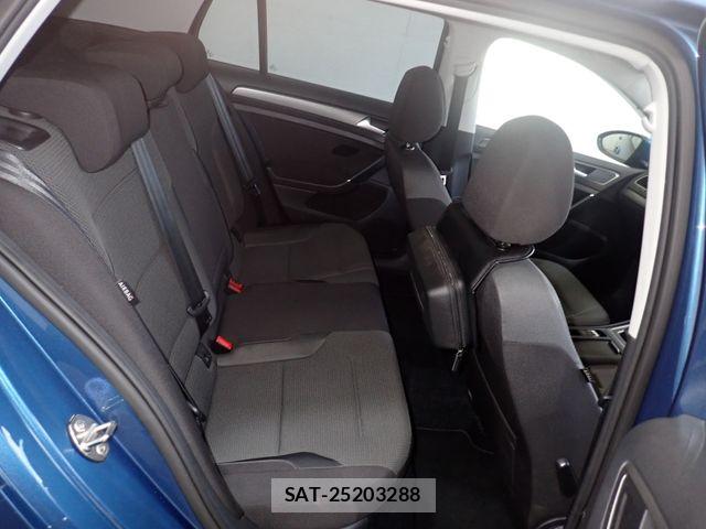 VolksWagen GOLF 2014-01 8528188-20