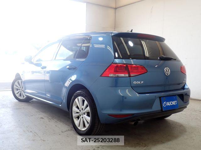 VolksWagen GOLF 2014-01 8528188-2