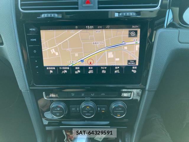 VolksWagen GOLF 2018-03 8528197-15