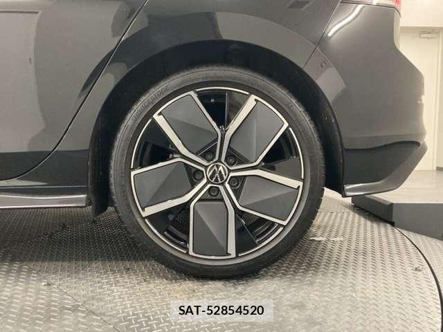 VolksWagen GOLF 2025-08 8528190-15