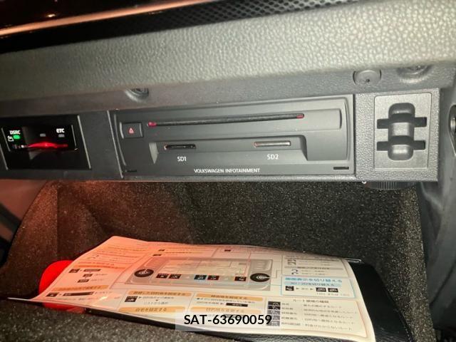 VolksWagen GOLF 2014-01 8528198-25