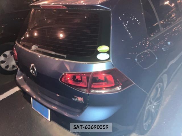 VolksWagen GOLF 2014-01 8528198-4