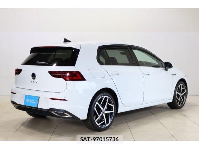 VolksWagen GOLF 2023-09 8528189-1