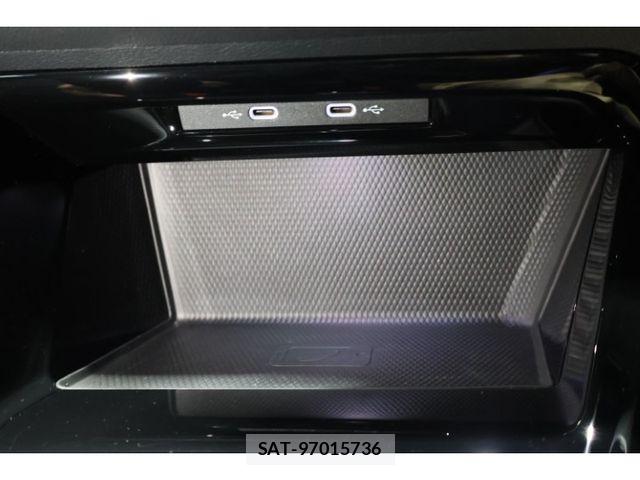 VolksWagen GOLF 2023-09 8528189-23