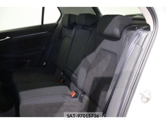 VolksWagen GOLF 2023-09 8528189-4