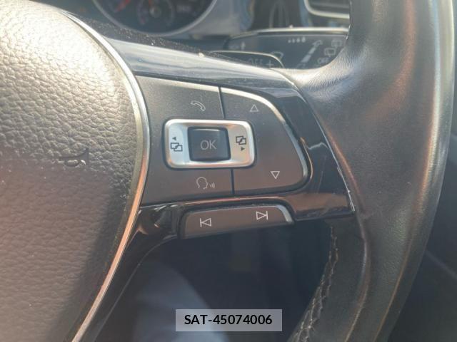 VolksWagen GOLF 2015-02 8564081-12