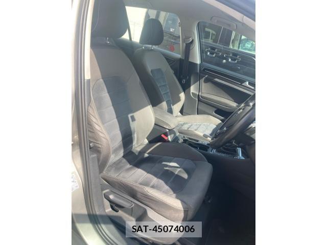 VolksWagen GOLF 2015-02 8564081-13