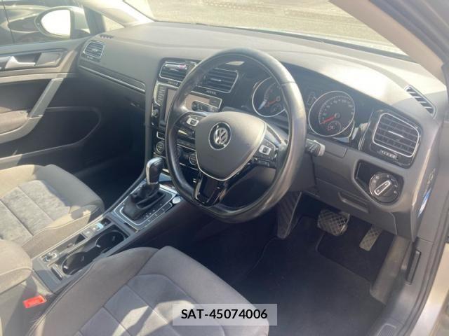 VolksWagen GOLF 2015-02 8564081-14