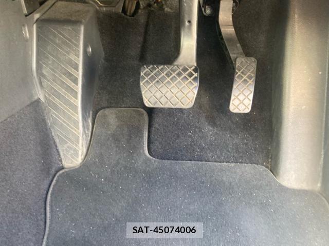 VolksWagen GOLF 2015-02 8564081-16