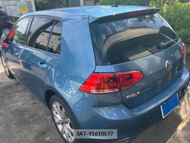 VolksWagen GOLF 2014-03 8564082-10