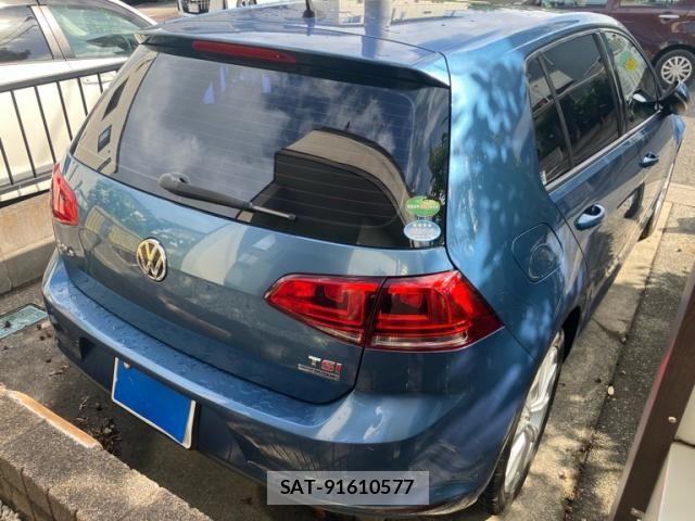 VolksWagen GOLF 2014-03 8564082-11
