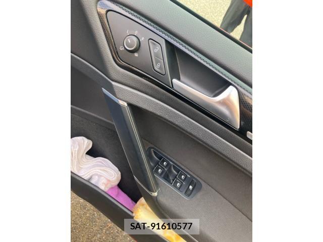 VolksWagen GOLF 2014-03 8564082-13