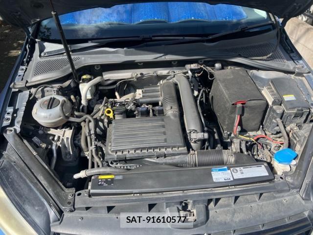 VolksWagen GOLF 2014-03 8564082-3