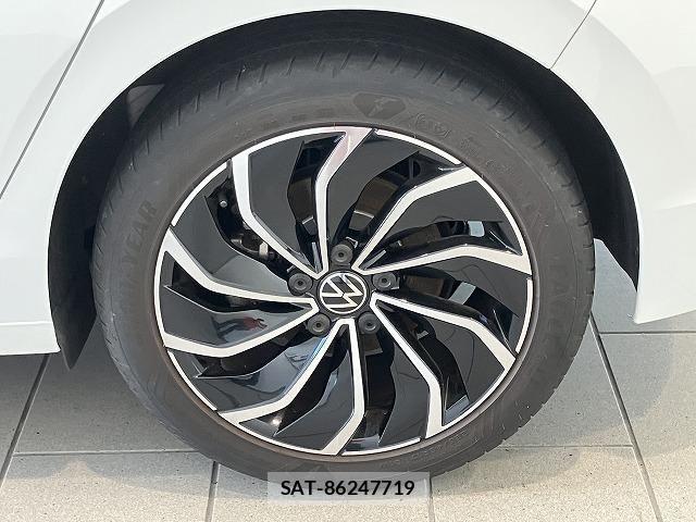 VolksWagen GOLF 2024-06 8629725-21